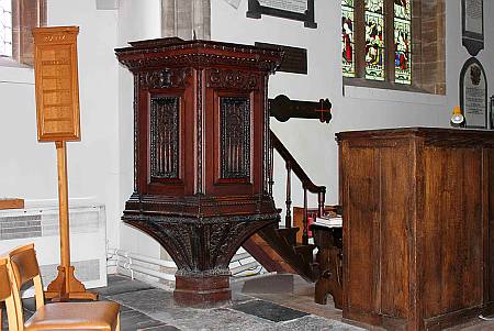 Wellington - The Pulpit
